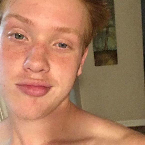 Meet your Posher, Tyler - Picture 1 of 1